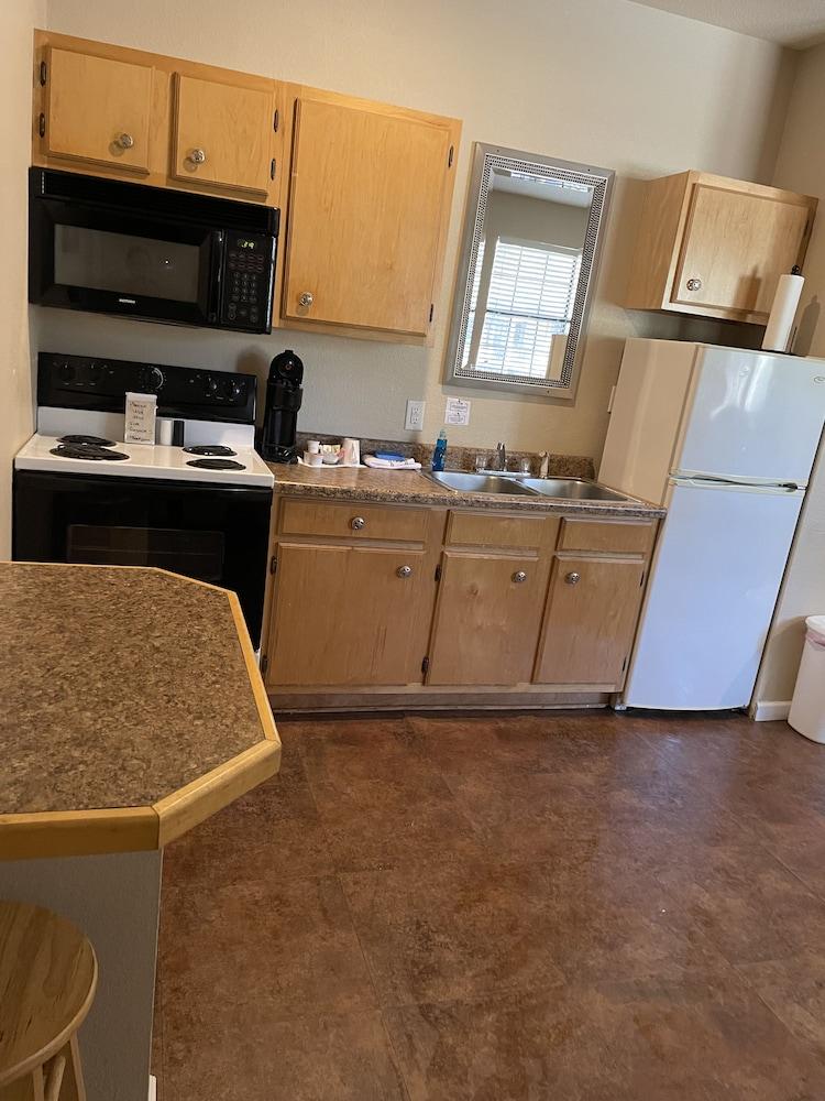 The Ranch Suites photo 25