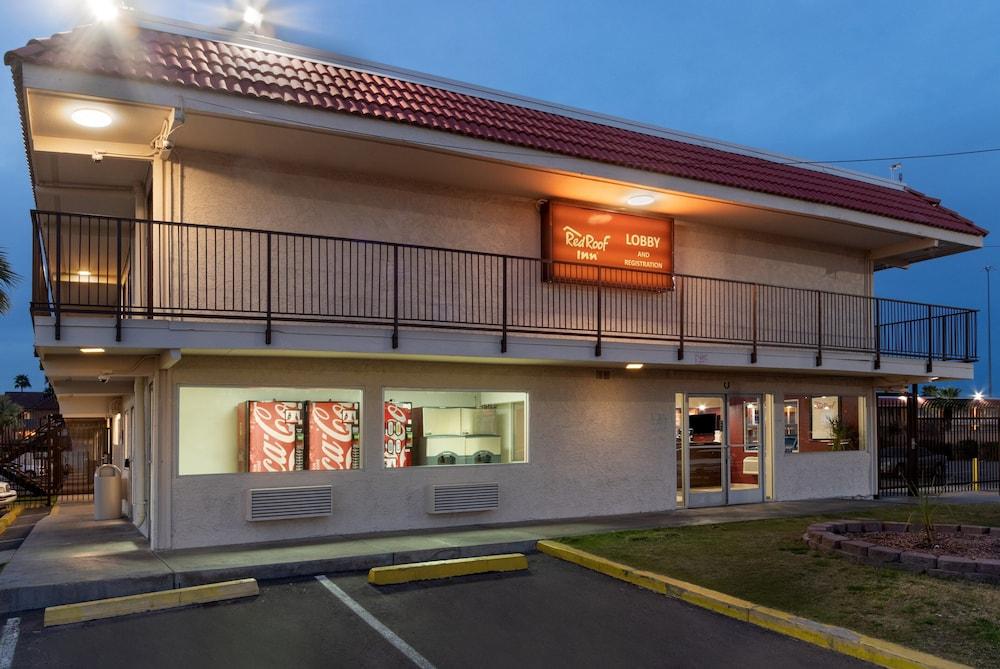 Red Roof Inn Phoenix - Midtown photo 29
