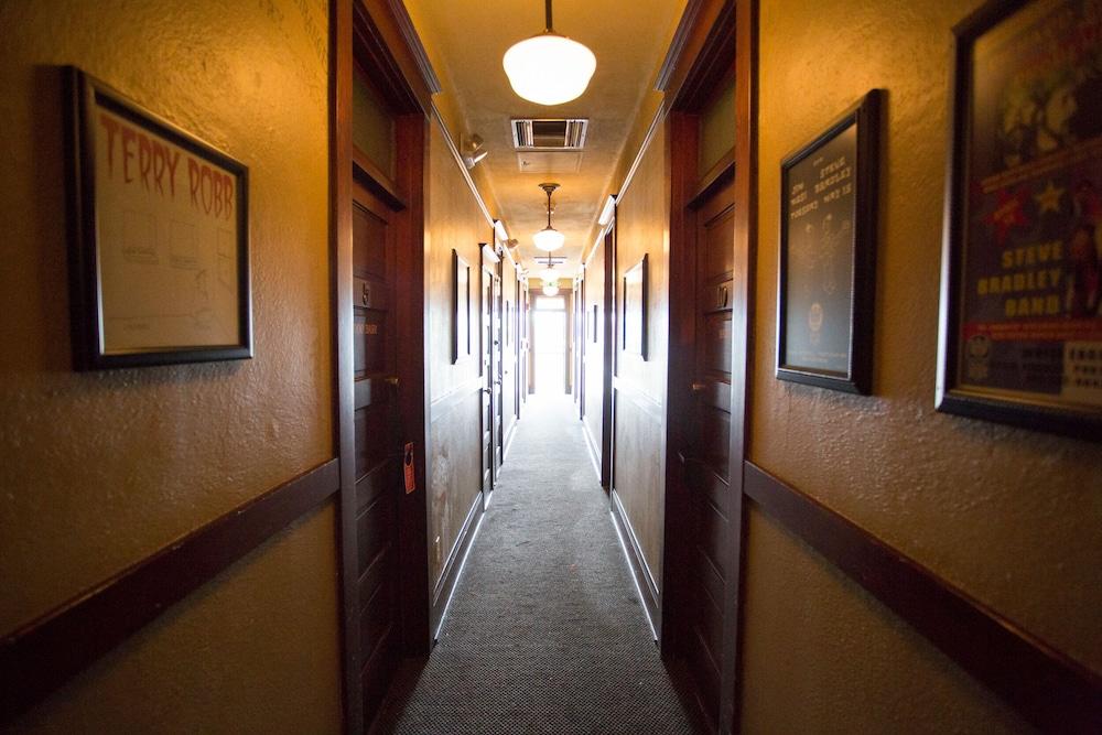 McMenamins White Eagle photo 8