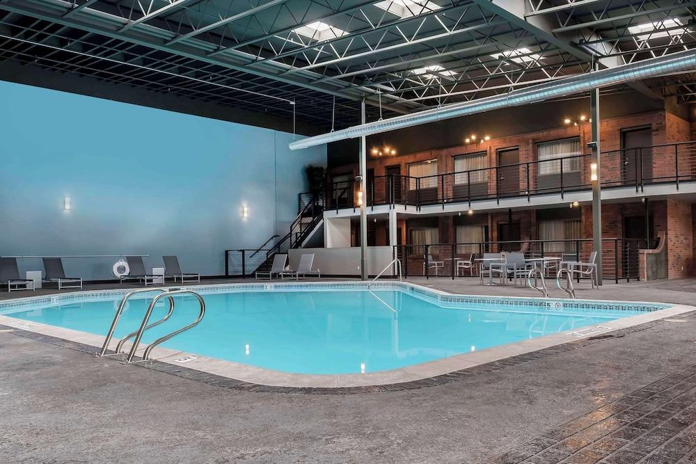 Copper King Convention Center, an Ascend Collection Hotel photo 52