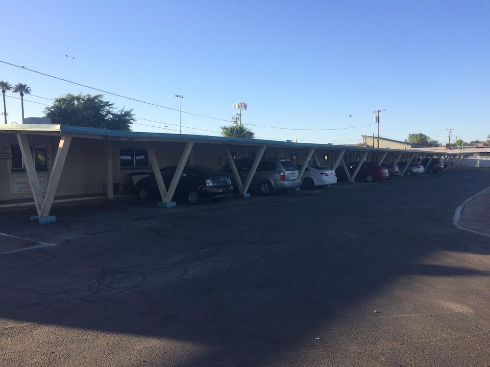 Buckeye Motor Hotel photo 8