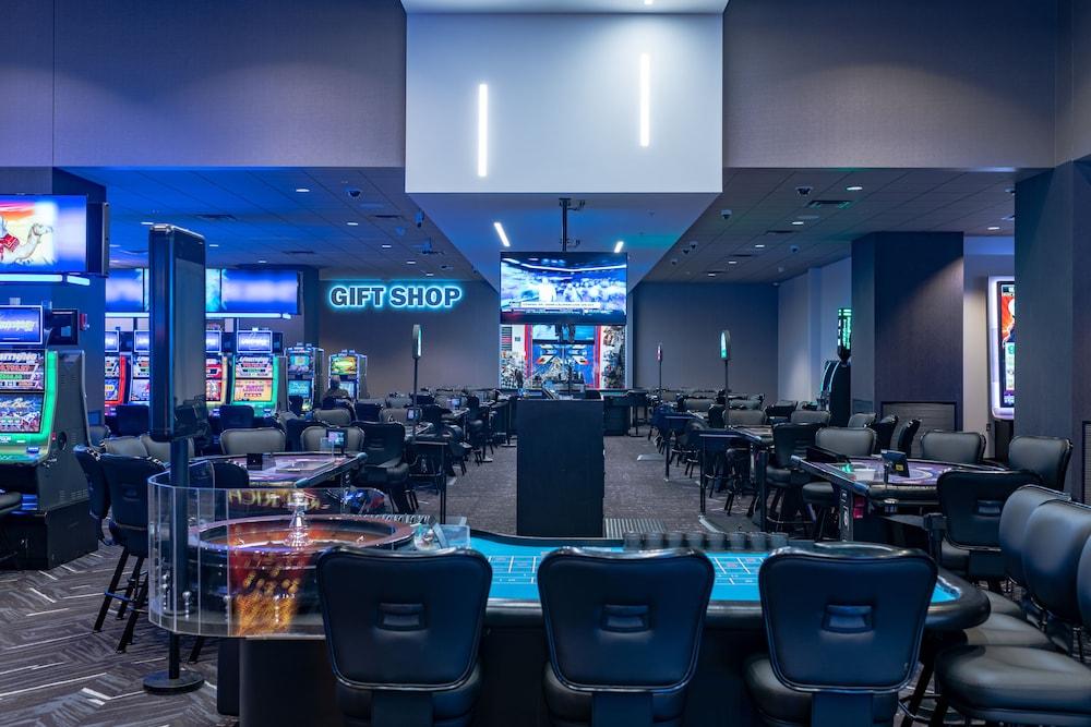 Royal River Casino and Hotel photo 6