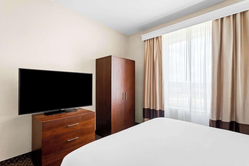 Comfort Inn & Suites Grenada photo 47