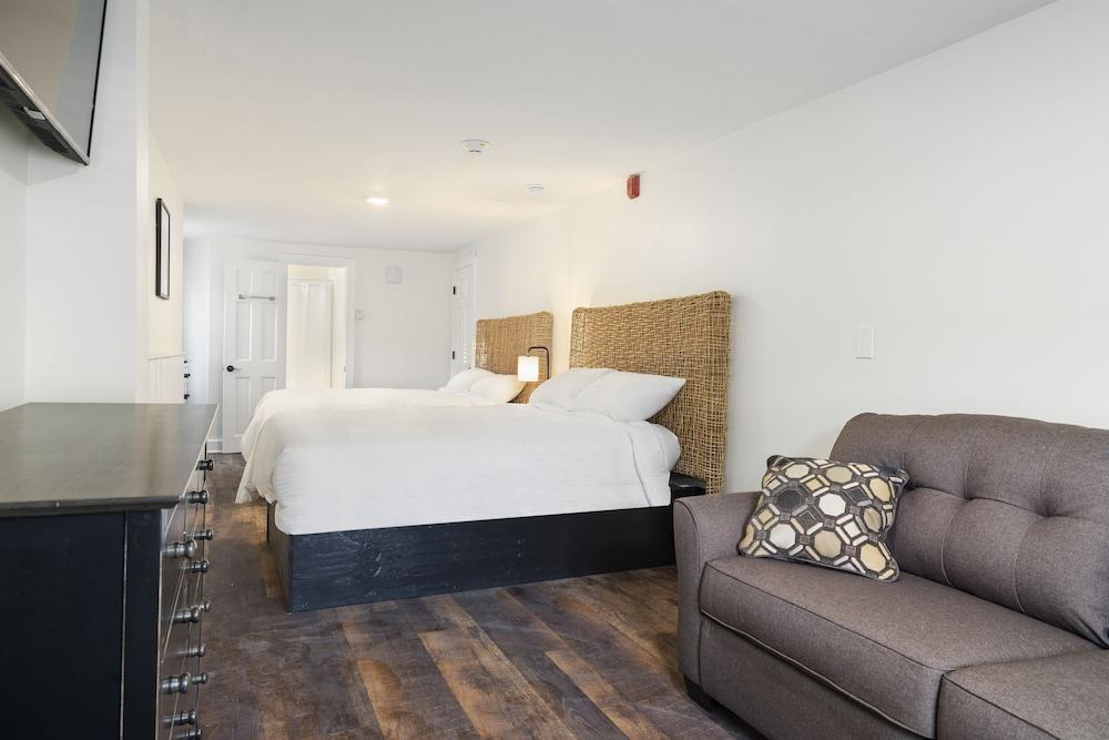 The Inn & More photo 84
