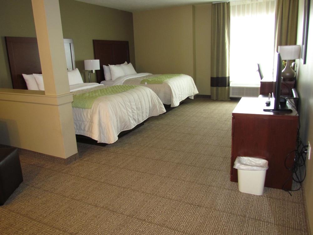 Heartland Inn and Suites photo 24