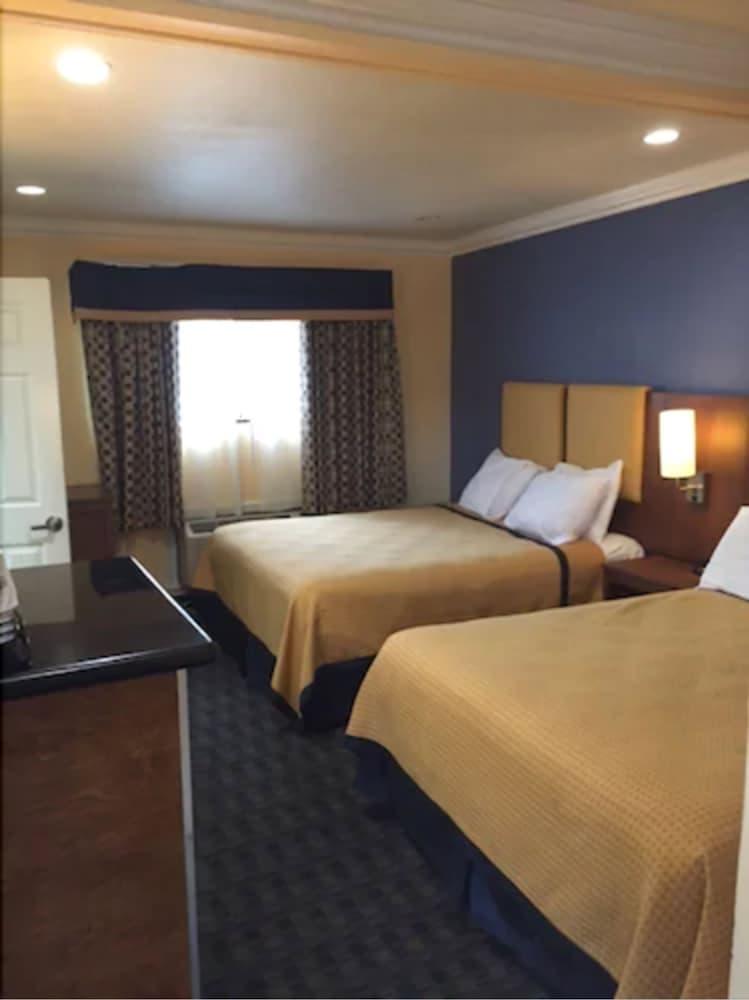 Days Inn by Wyndham San Francisco - Lombard photo 18