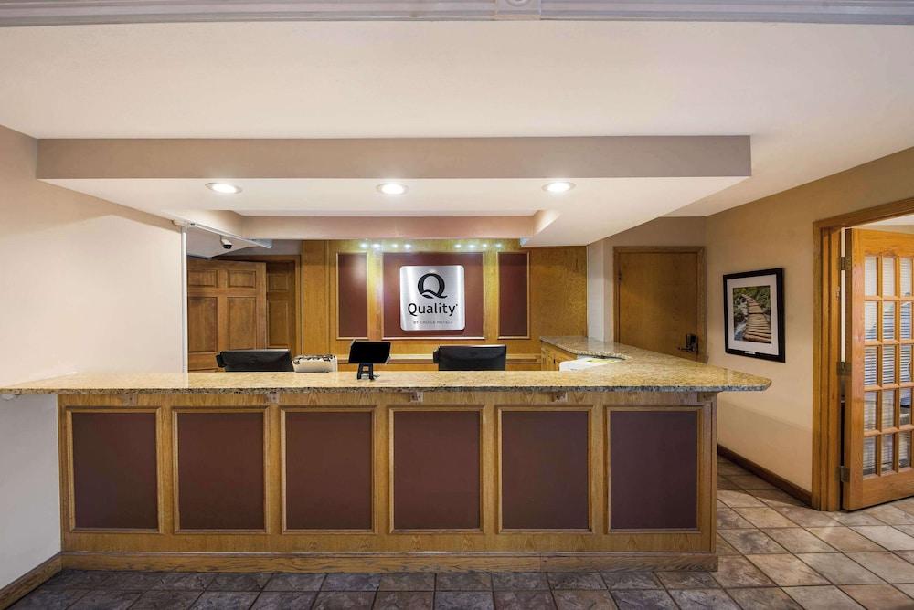 Quality inn & Suites Cincinnati I-275 photo 2