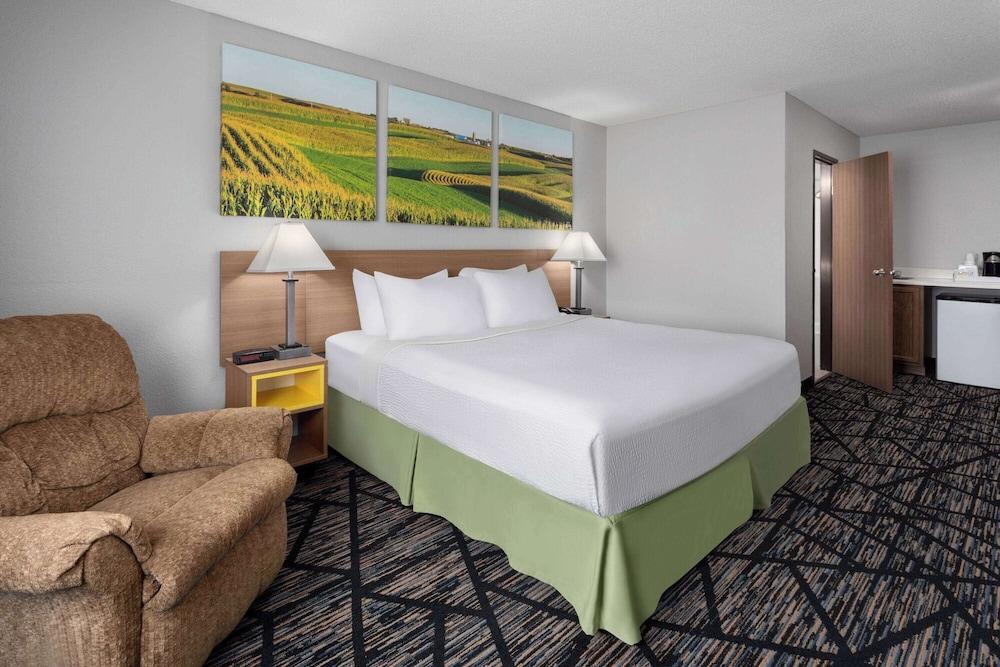 Days Inn by Wyndham Ogallala photo 6