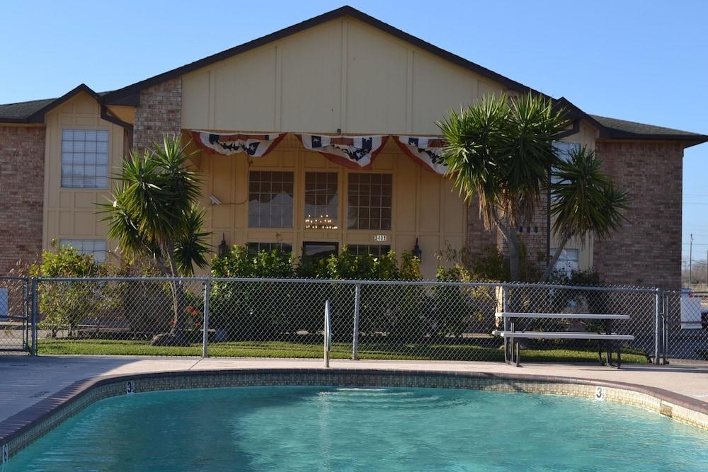 Chaparral Motel Victoria TX, Hwy 59 photo 4