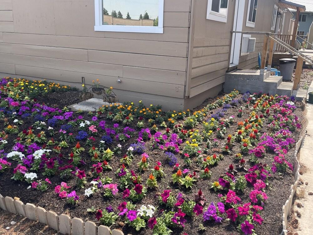 Kootenai Valley Motel photo 86