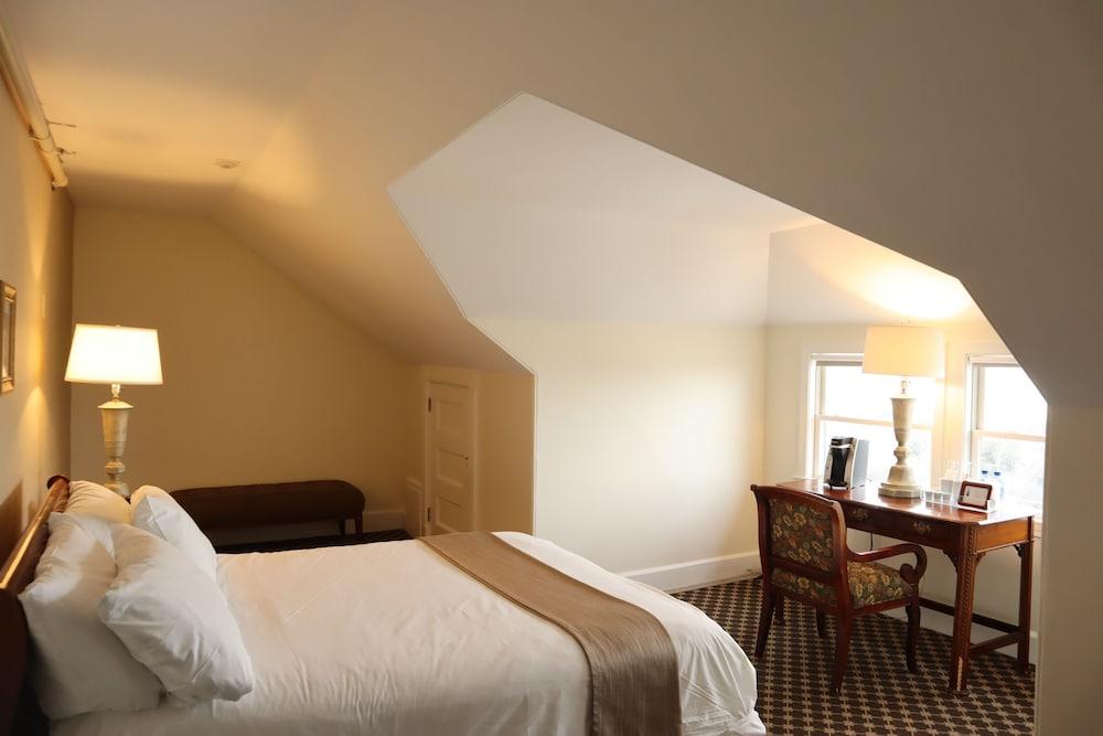 OceanCliff Hotel photo 9