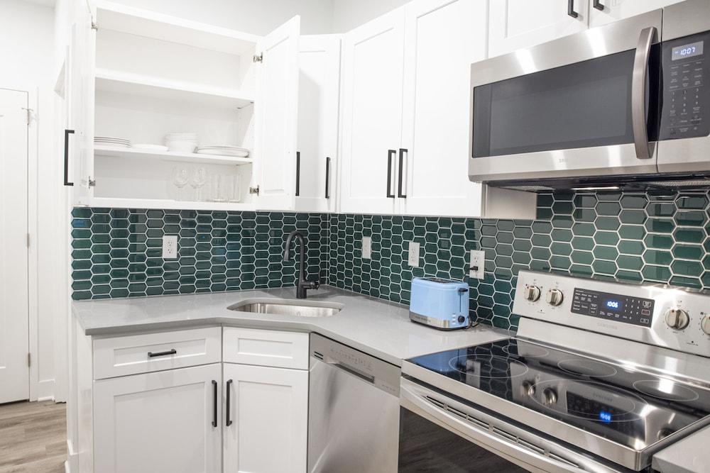 Peachtree Suites photo 12