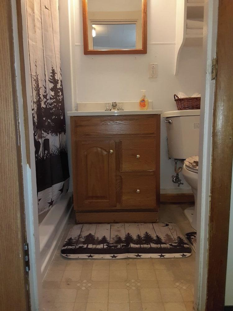 DB Botique and Cabins photo 36