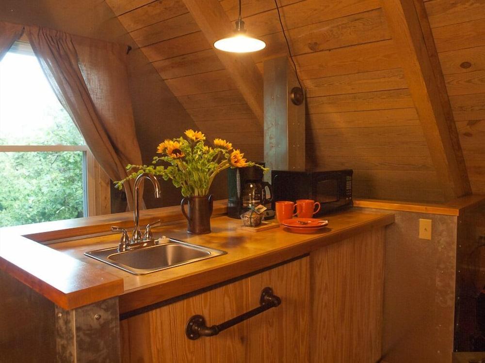 Lake Lucerne Resort & Ranch photo 34