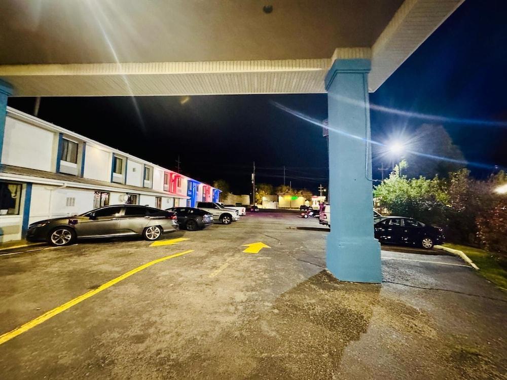 express inn photo 22