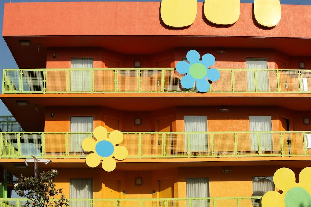 Disney's Pop Century Resort photo 38
