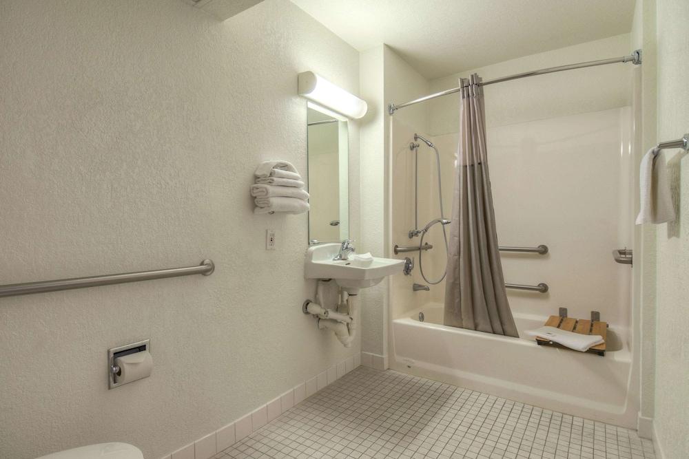 Motel 6 Riverside West - Jurupa Valley photo 13