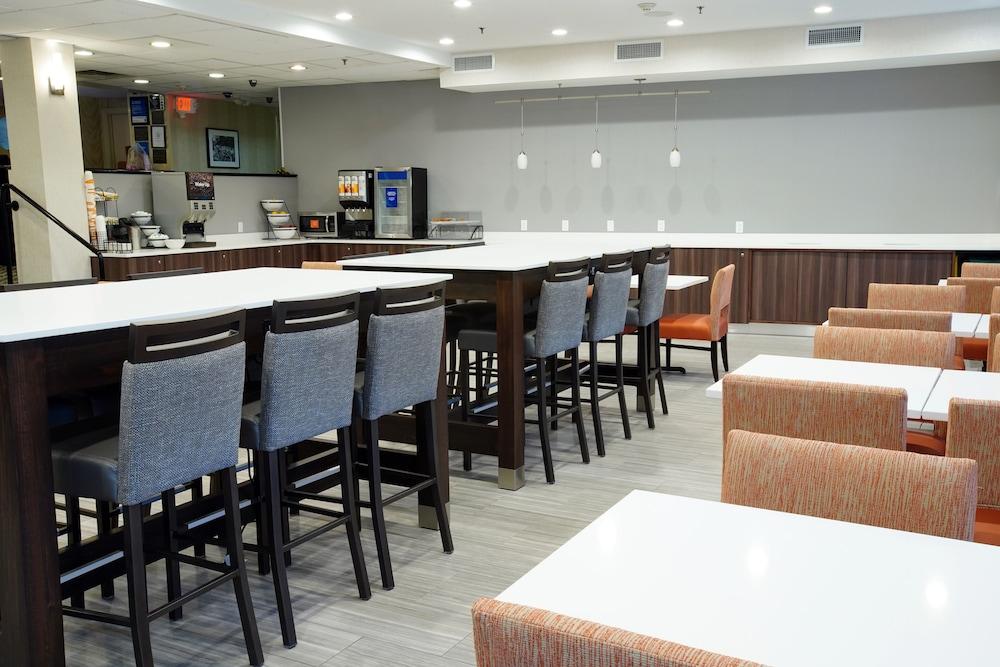 Best Western Paramus Hotel & Suites photo 51