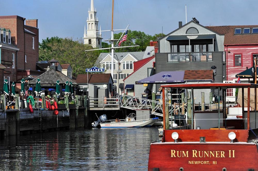 Harborside Inn photo 33