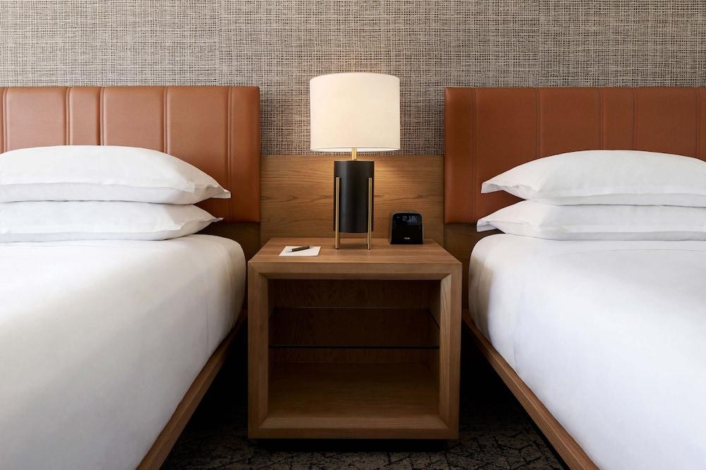 Sheraton Reston Hotel photo 11
