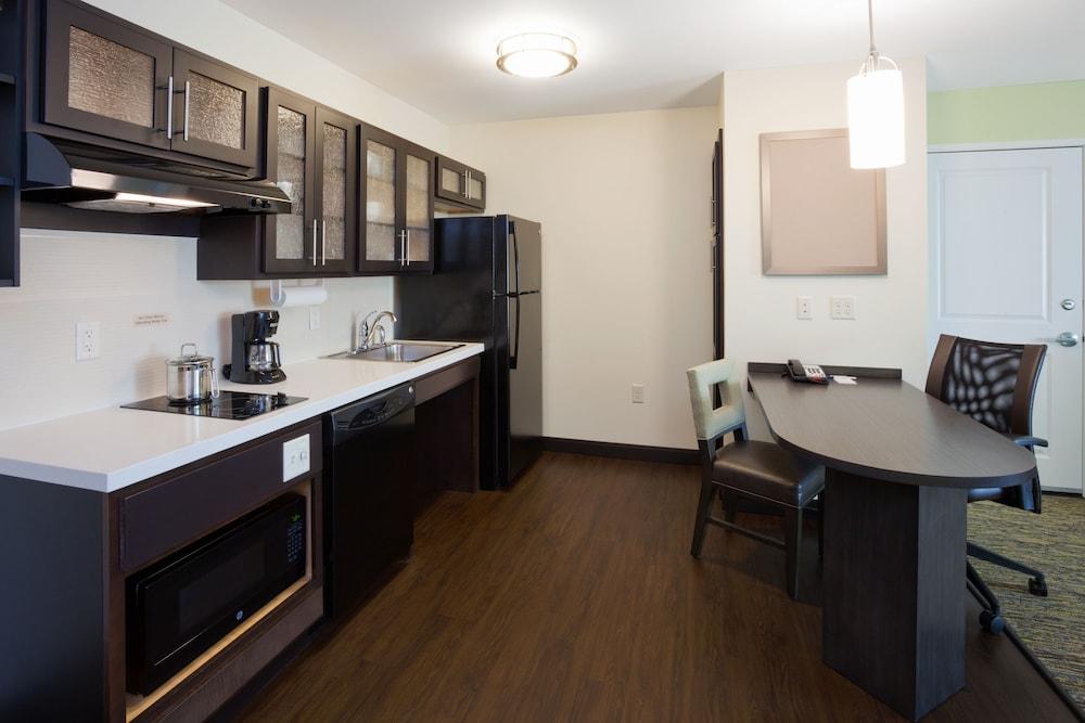 Candlewood Suites Bemidji - Paul Bunyan by IHG photo 18