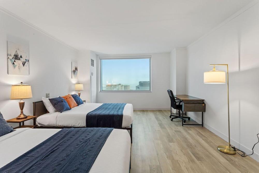 Sleep SIX 1BR2BA Cozysuites on Boardwalk photo 31