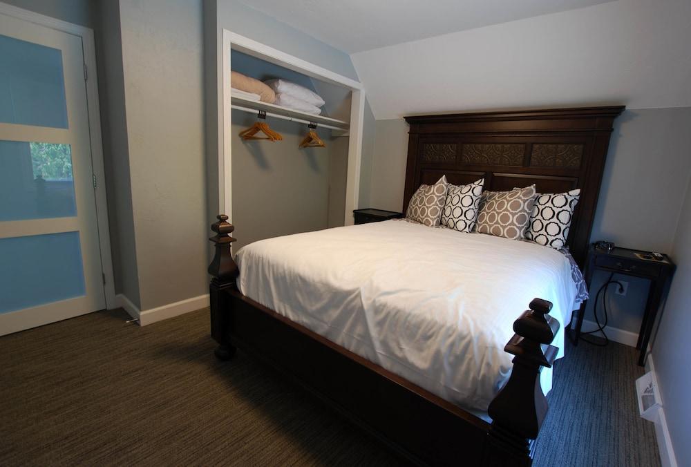 Homestead Suites photo 63