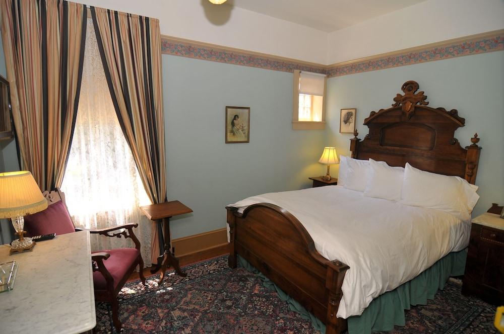 Atlantic Hotel photo 8
