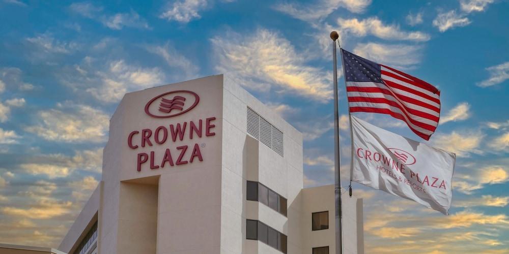 Crowne Plaza Virginia Beach Town Center by IHG photo 50
