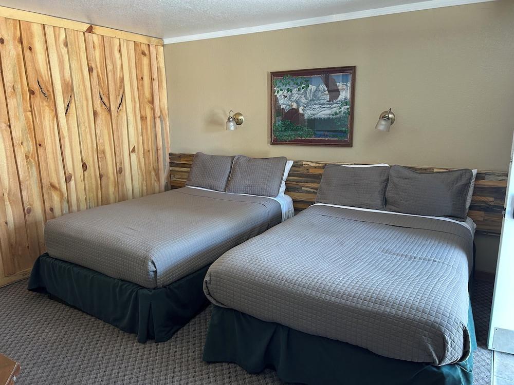 Birch Glen Hotel photo 5