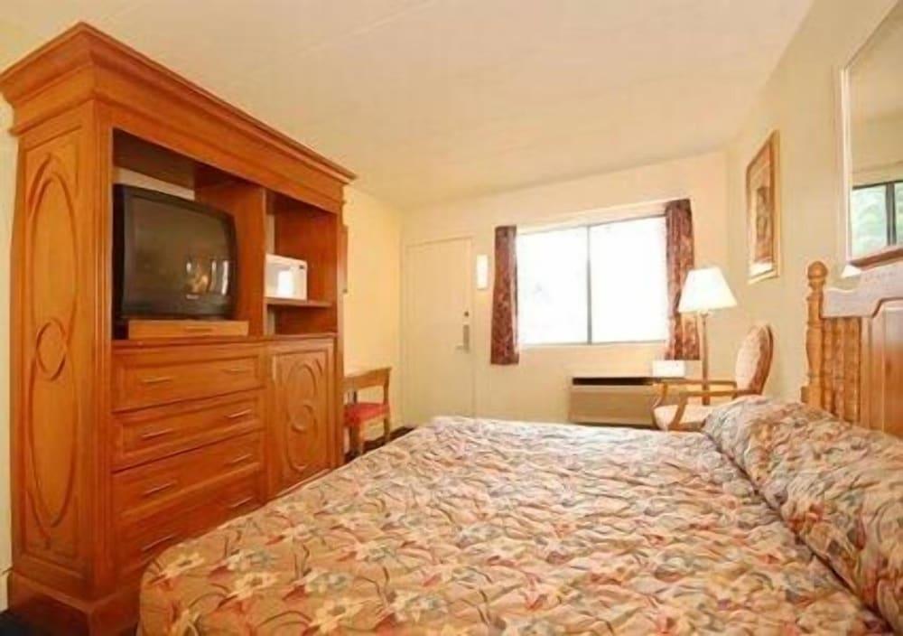 Extended Stay America Bellevue photo 12