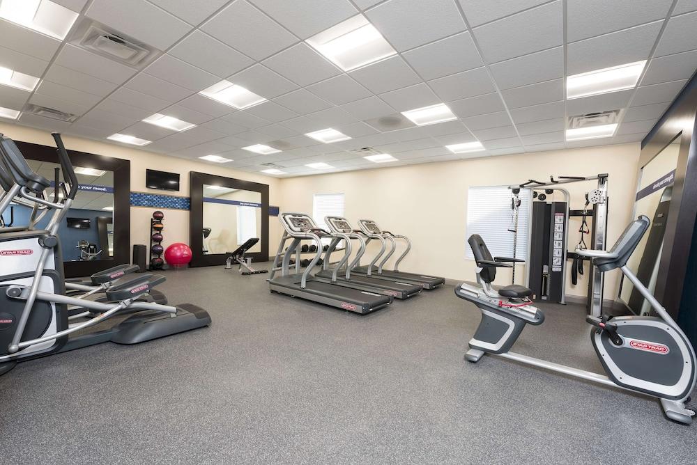 Hampton Inn & Suites Chicago Schaumburg photo 28