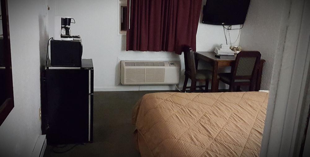 Huntingdon Inn photo 3