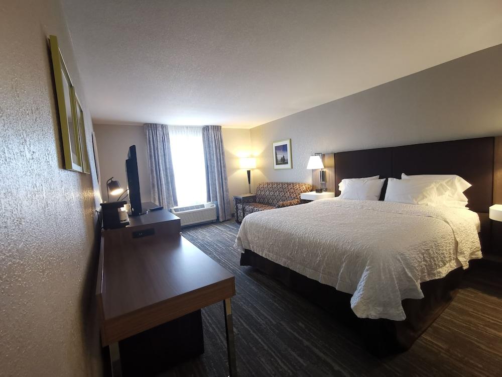 Hampton Inn & Suites Colorado Springs/Air Force Academy photo 24