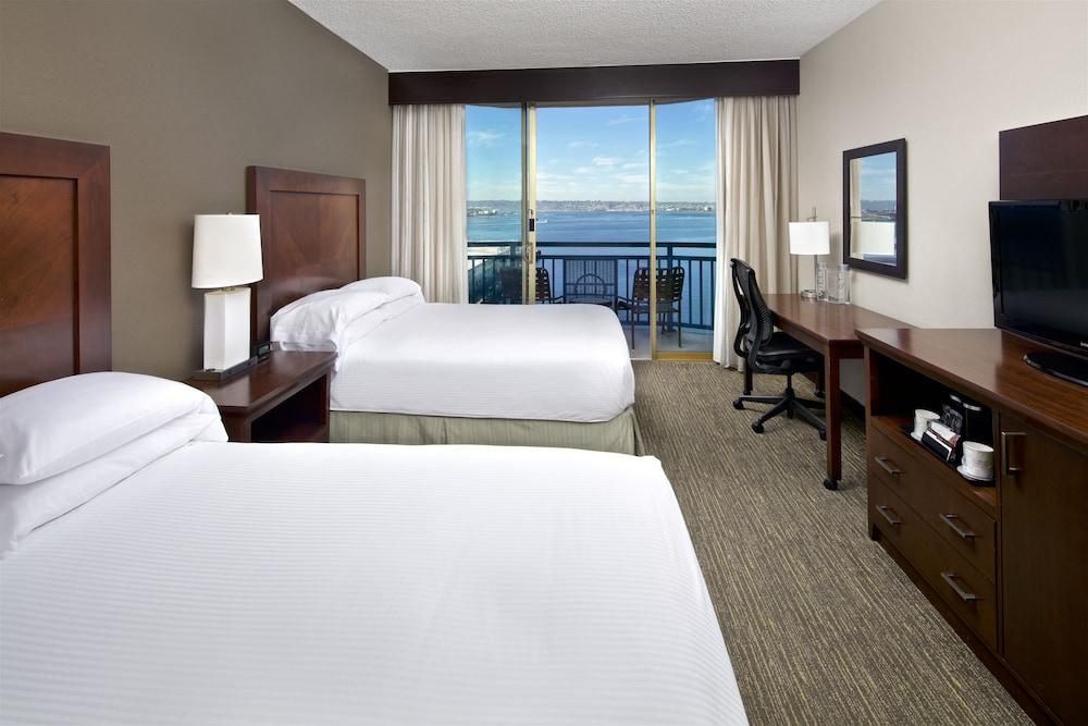 Wyndham San Diego Bayside photo 21