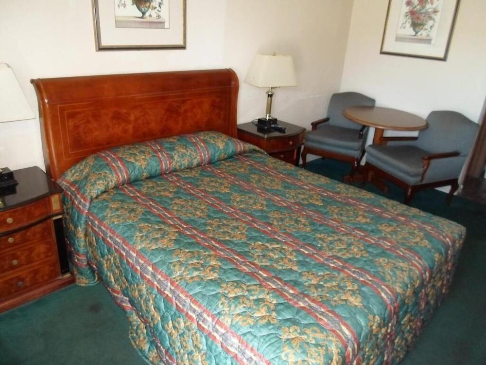 Budget inn photo 7