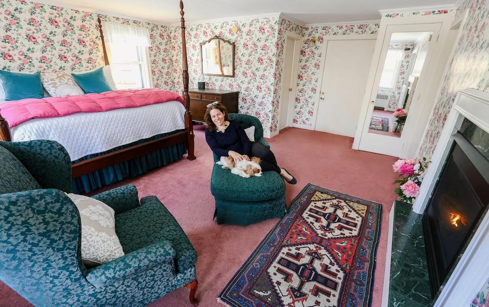 Wilburton Inn photo 91