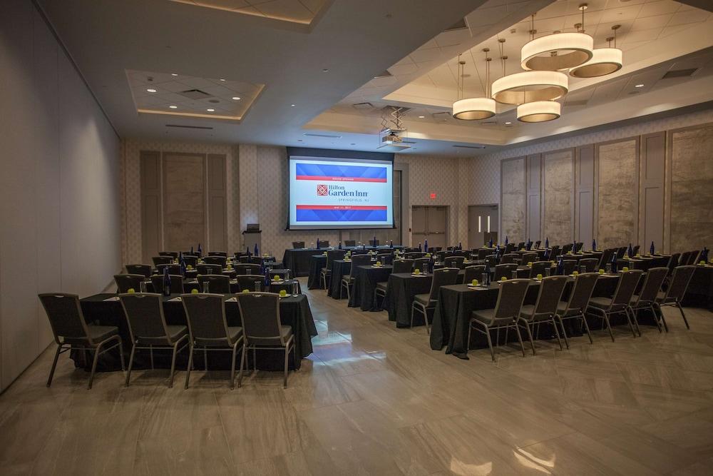 Hilton Garden Inn Springfield photo 42