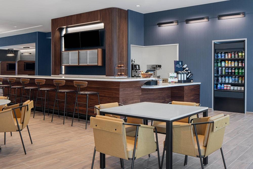 Courtyard by Marriott Houston I-10 West/Memorial photo 5