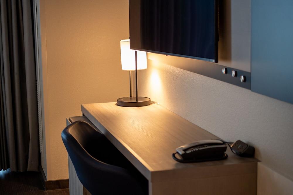 Hyatt Place Altoona/Des Moines photo 5