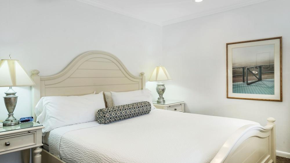 East Hampton House Resort photo 69