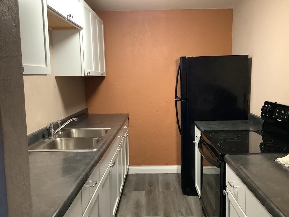 Silver Spur Vintage Inn & Suites photo 32