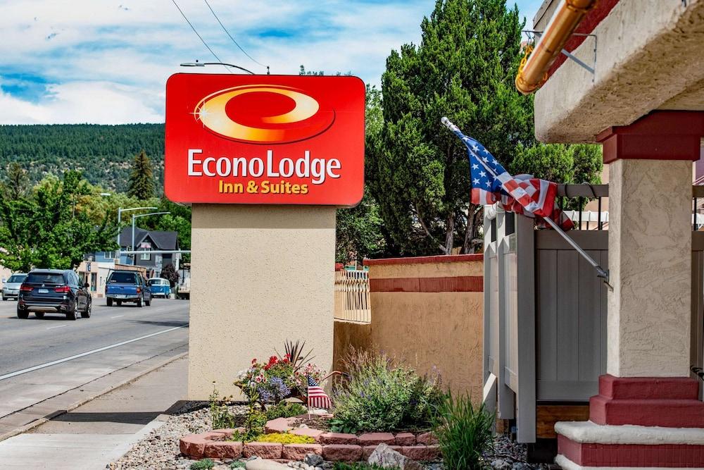 Econo Lodge  Inn & Suites Durango photo 25