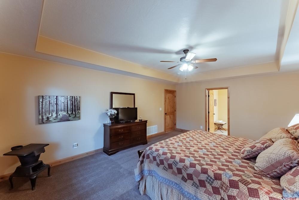 Zion Ponderosa Ranch Resort photo 27