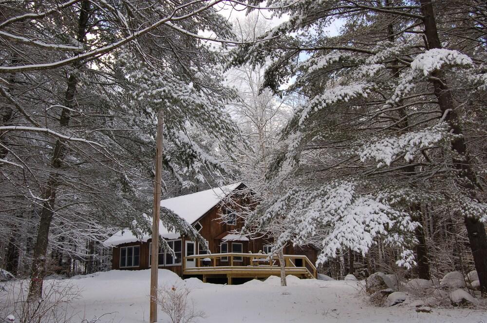 Upscale Hostel by Lake George & Gore Mtn photo 2