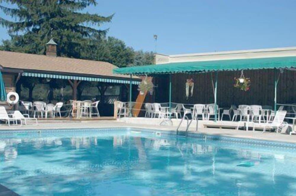 Fern Ridge Motel photo 4