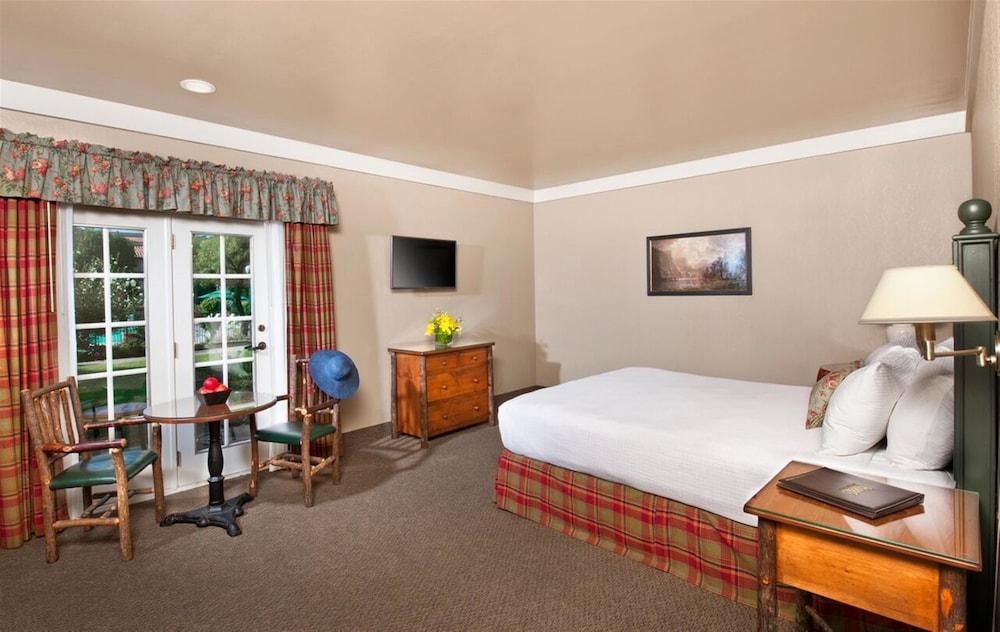 Harris Ranch Resort photo 21