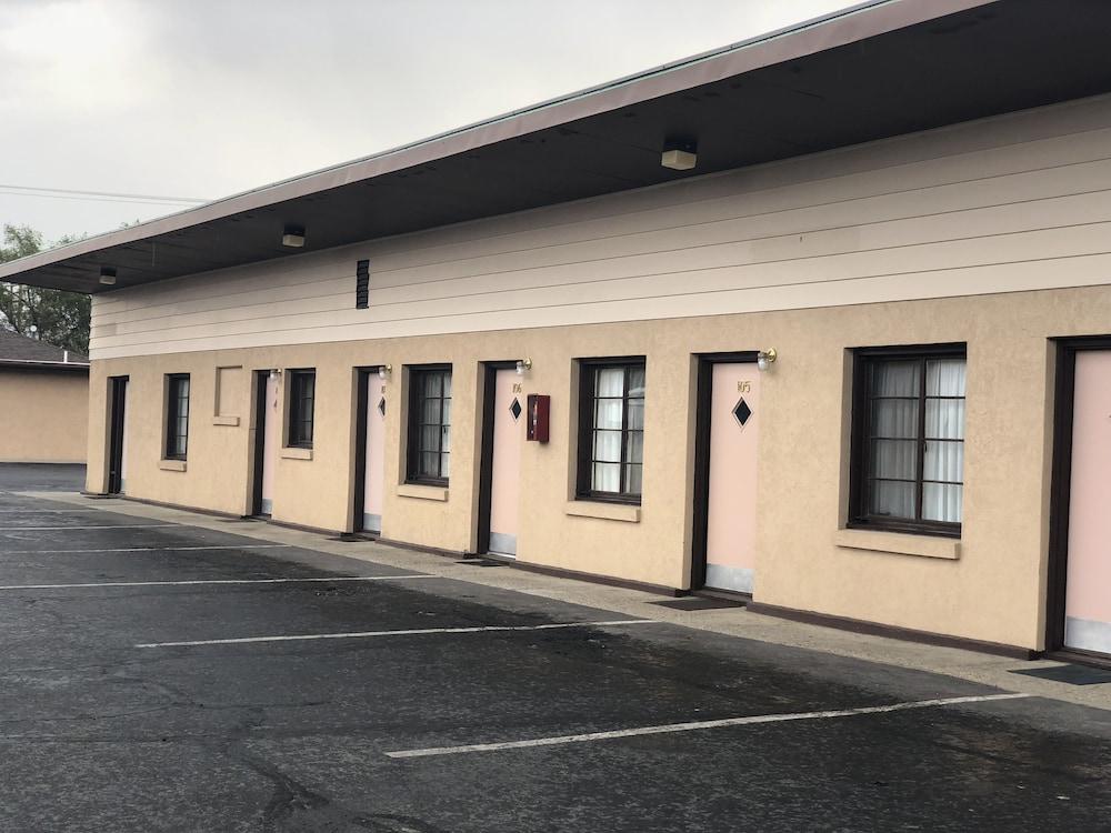 Cody Motel photo 23