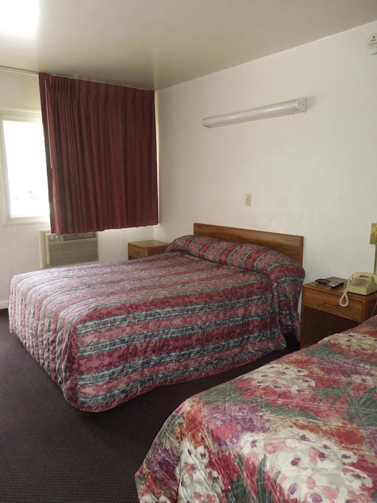 Lee's Motel photo 7