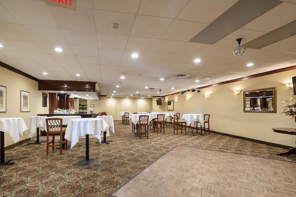 Quality Inn Windsor Mill - Baltimore photo 38